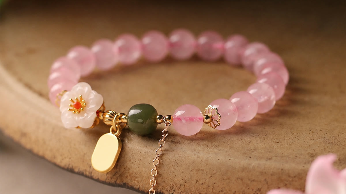 Rose quartz bracelet product image linking to Drinkfrie